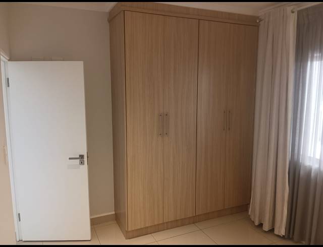 2 BEDROOM APARTMENT FOR SALE IN UMHLANGA RIDGE